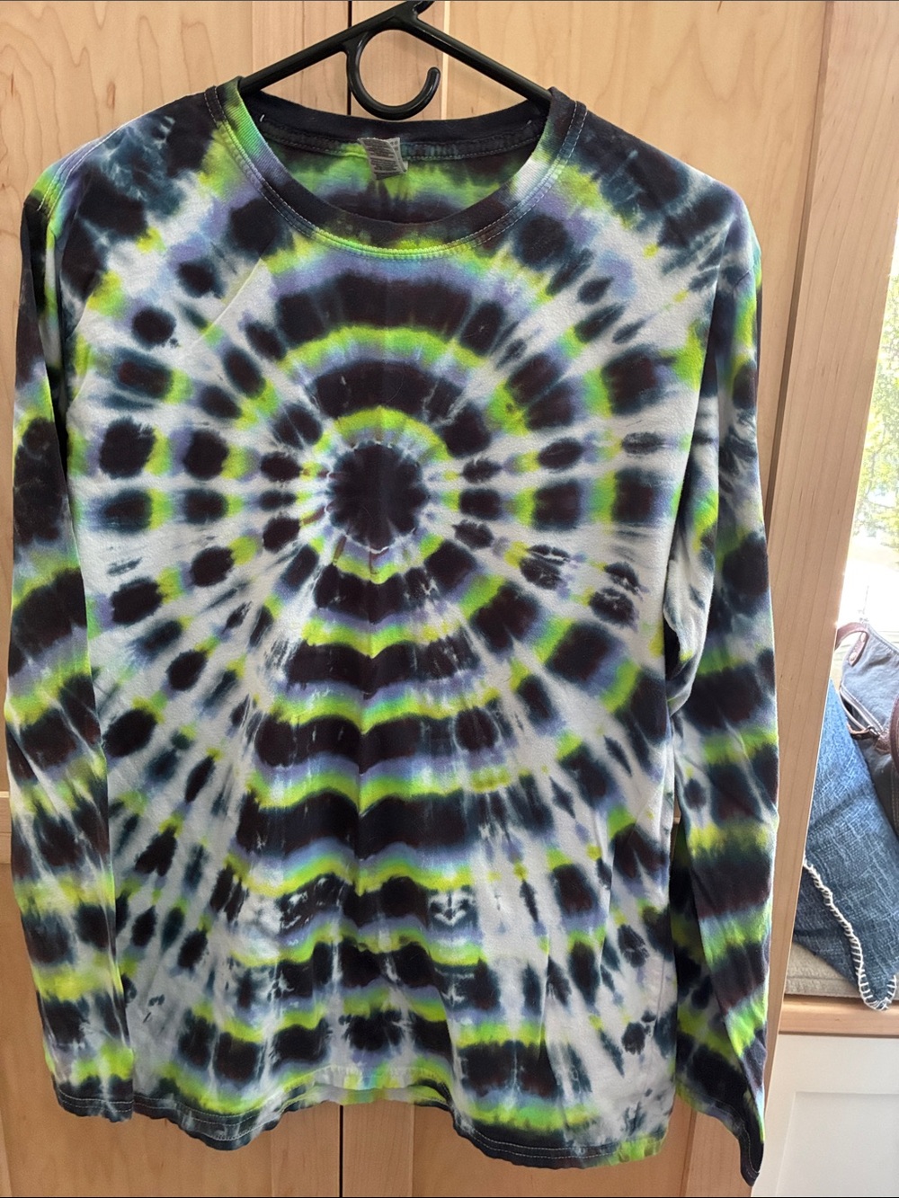 Long Sleeve Tie-Dye Crewneck Tee in Black, Blue & Green